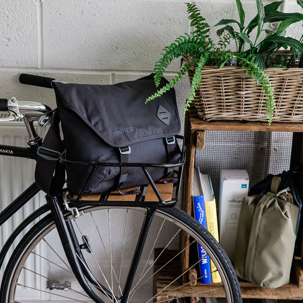 Nick The Messenger Bag 13L (Graphite Grey) - Lifestyle