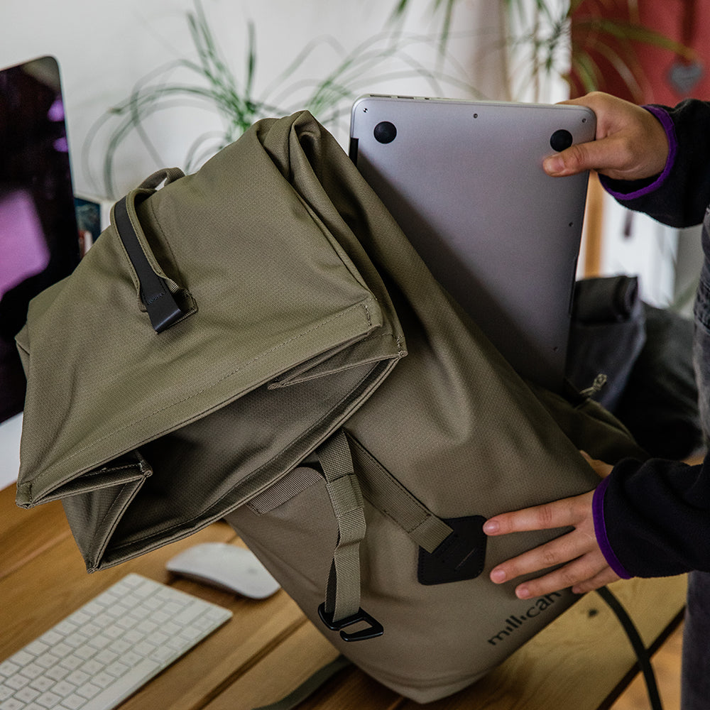 Smith The Roll Pack 15L Daysack (Moss) - Lifestyle
