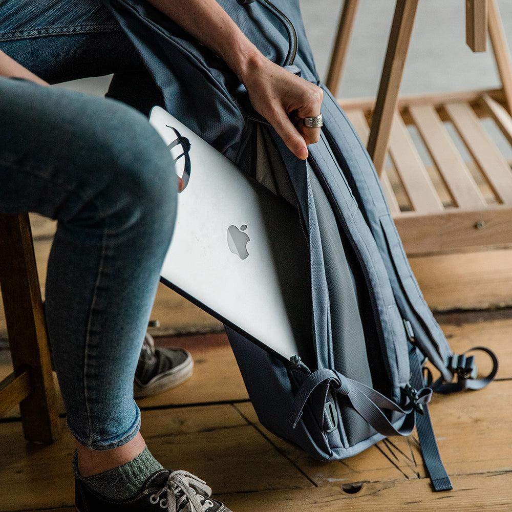 Smith The Roll Pack 15L Daysack (Tarn) - Lifestyle