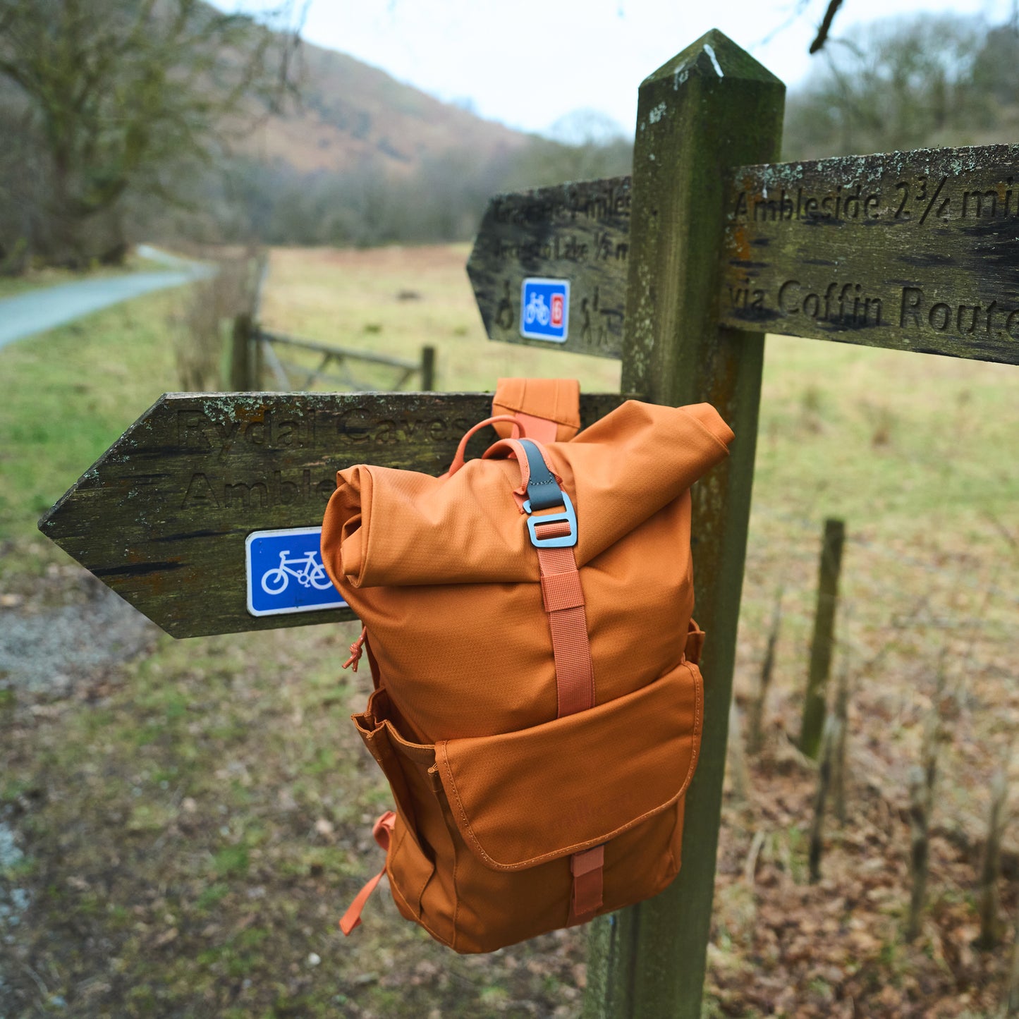 Smith The Original Roll Pack 15L (Ember) - Lifestyle
