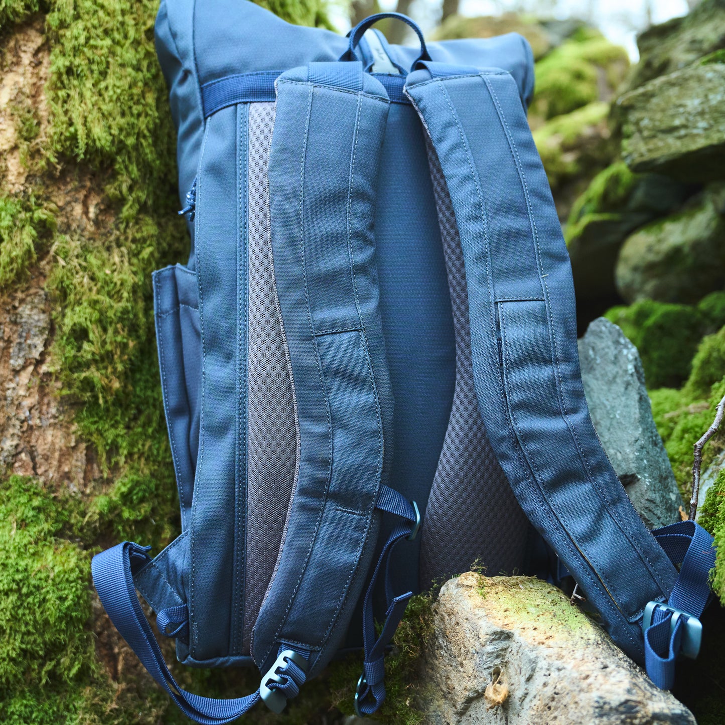 Smith The Original Roll Pack 15L (Slate) - Lifestyle