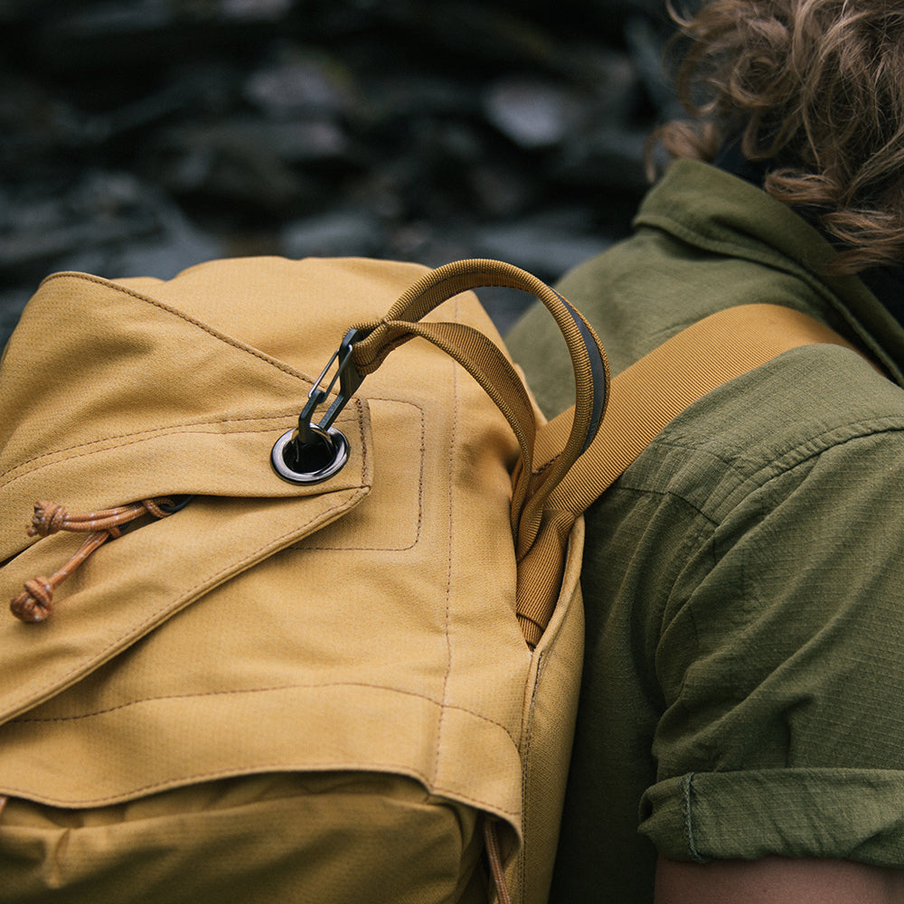 Miles The Duffle Bag 28L (Gorse) - Lifestyle