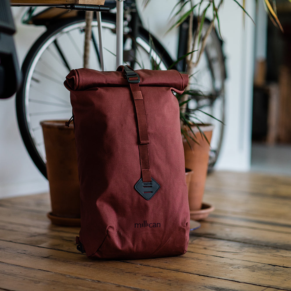 Smith The Roll Pack 18L Daysack (Rust) - Lifestyle