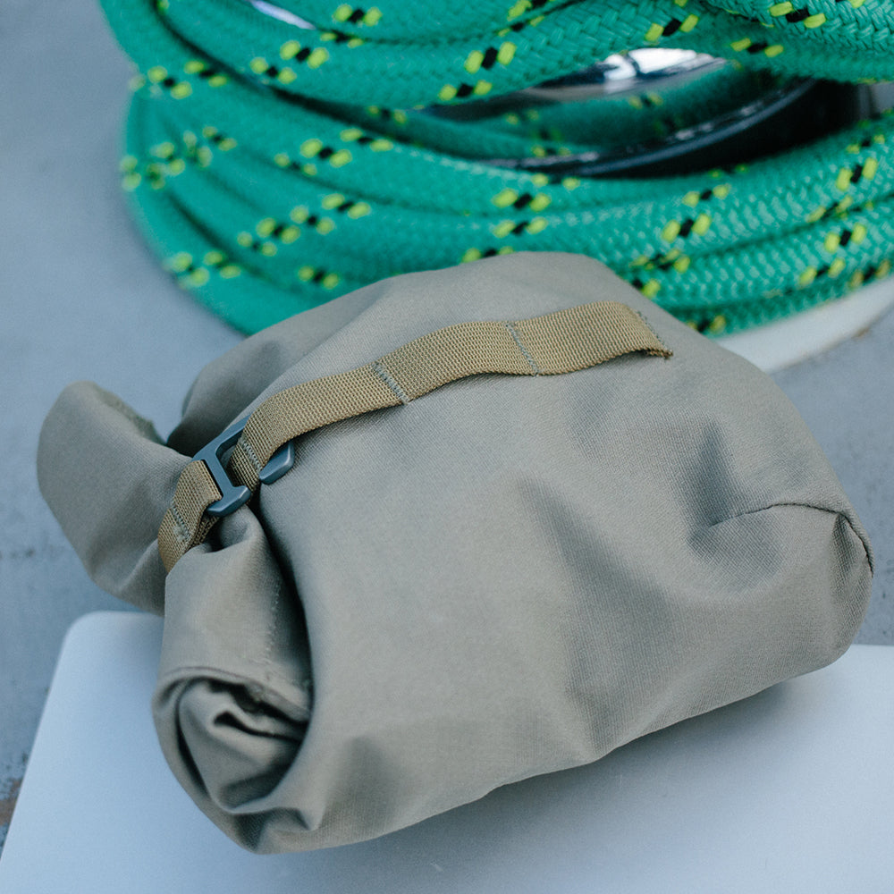 Smith The Utility Pouch 2.5L Storage Bag (Moss) - Lifestyle